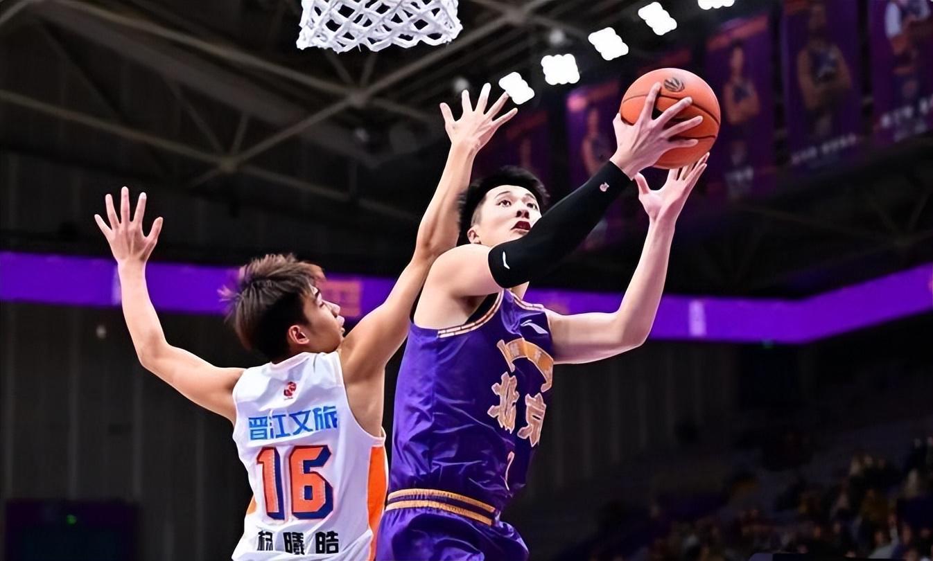 b体育-领先20多分被逼平，曾凌铉三分球9投9中没人防，这事不怪张庆鹏