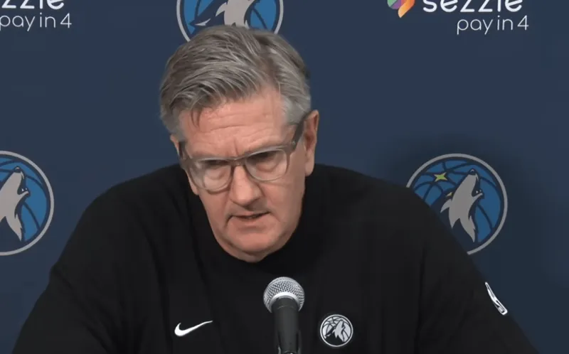 b体育官网登录-芬奇采访全文：我们粗心的失误和二次进攻失分毁了比赛