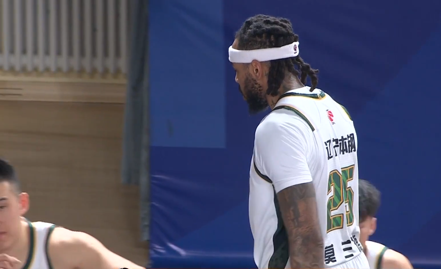 b体育app-一夜爆5冷！夺冠大热轰然倒下，山东将北京拉下马，辽宁跌出前12